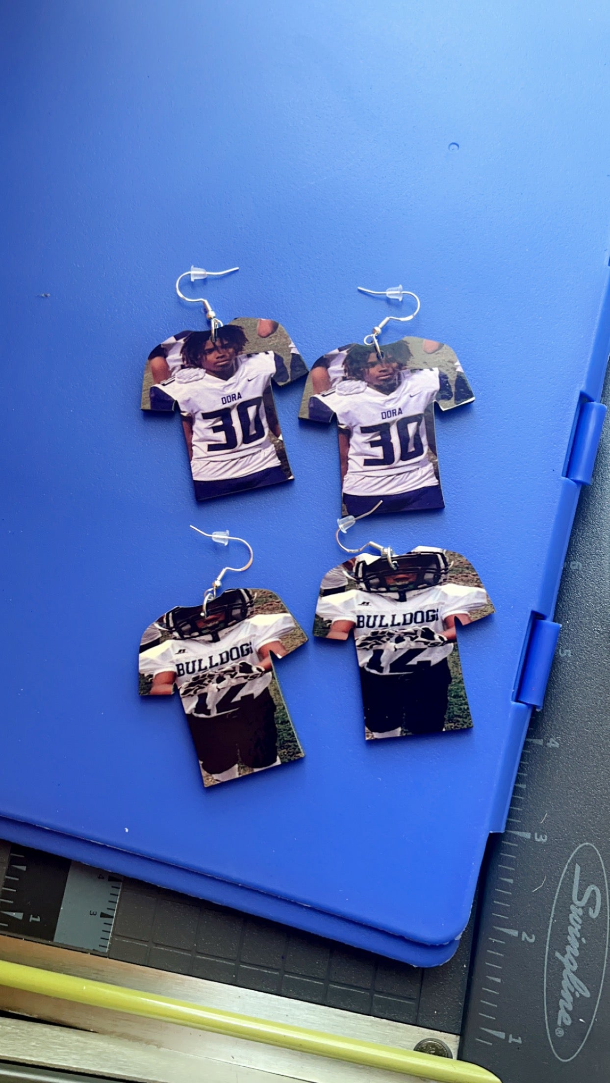 TSHIRT EARRINGS